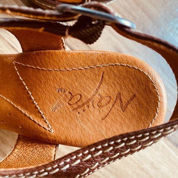 Naya Leather Wedge Sandals 8.5 - Picture 4 of 5